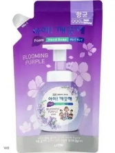 LION Жидкое пенное мыло для рук с ароматом фиалки Ai kekute Foam handsoap blooming purple 200ml refi