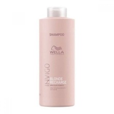 Шампунь-нейтрализатор желтизны Wella Professionals Invigo Blonde Recharge With Color Pigments Shampoo для холодных светлых оттенков 1000 мл.